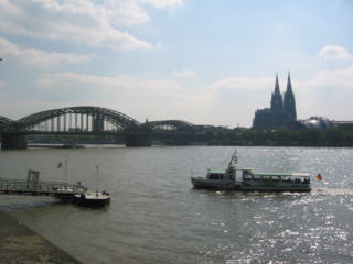 Köln - Rhein mit Dom
